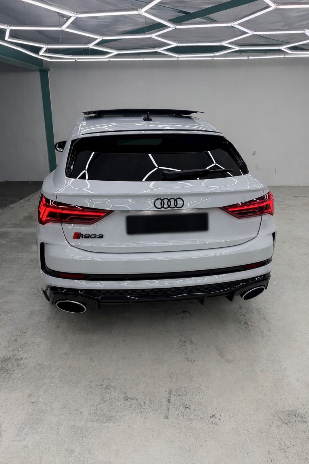 Audi RSQ3 Sportback 4