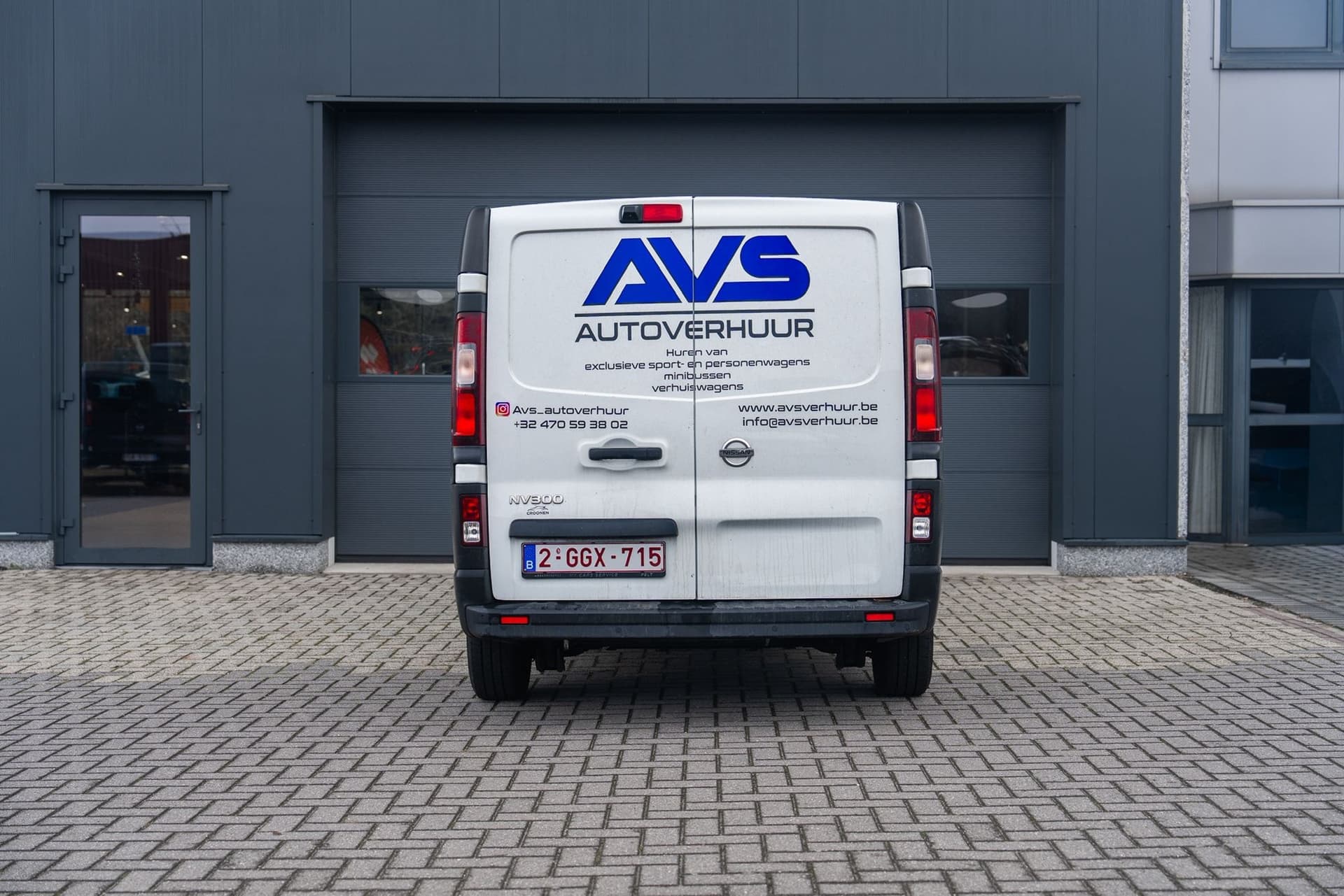 Nissan NV300 4