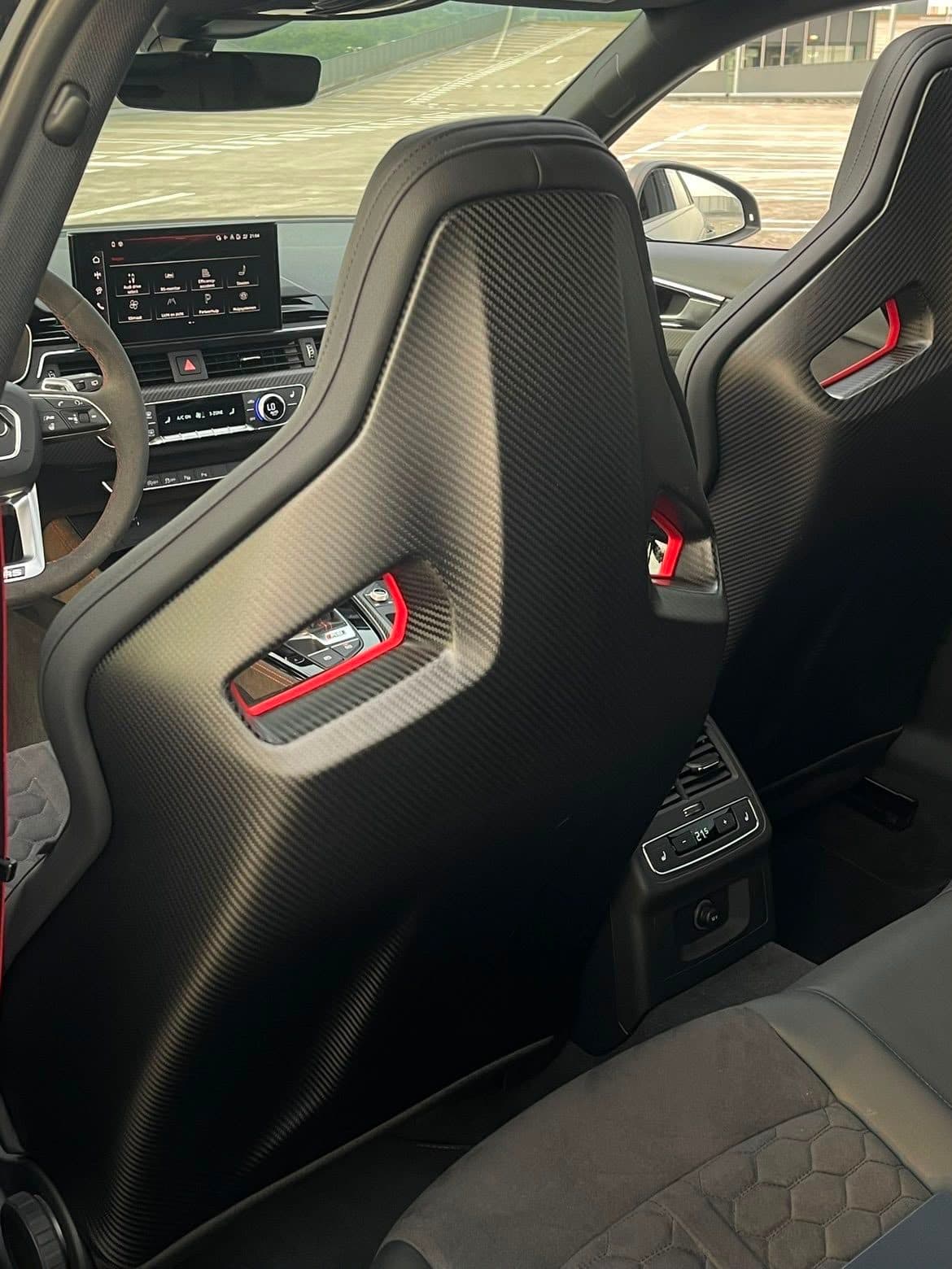 Audi RS4 Performance 6