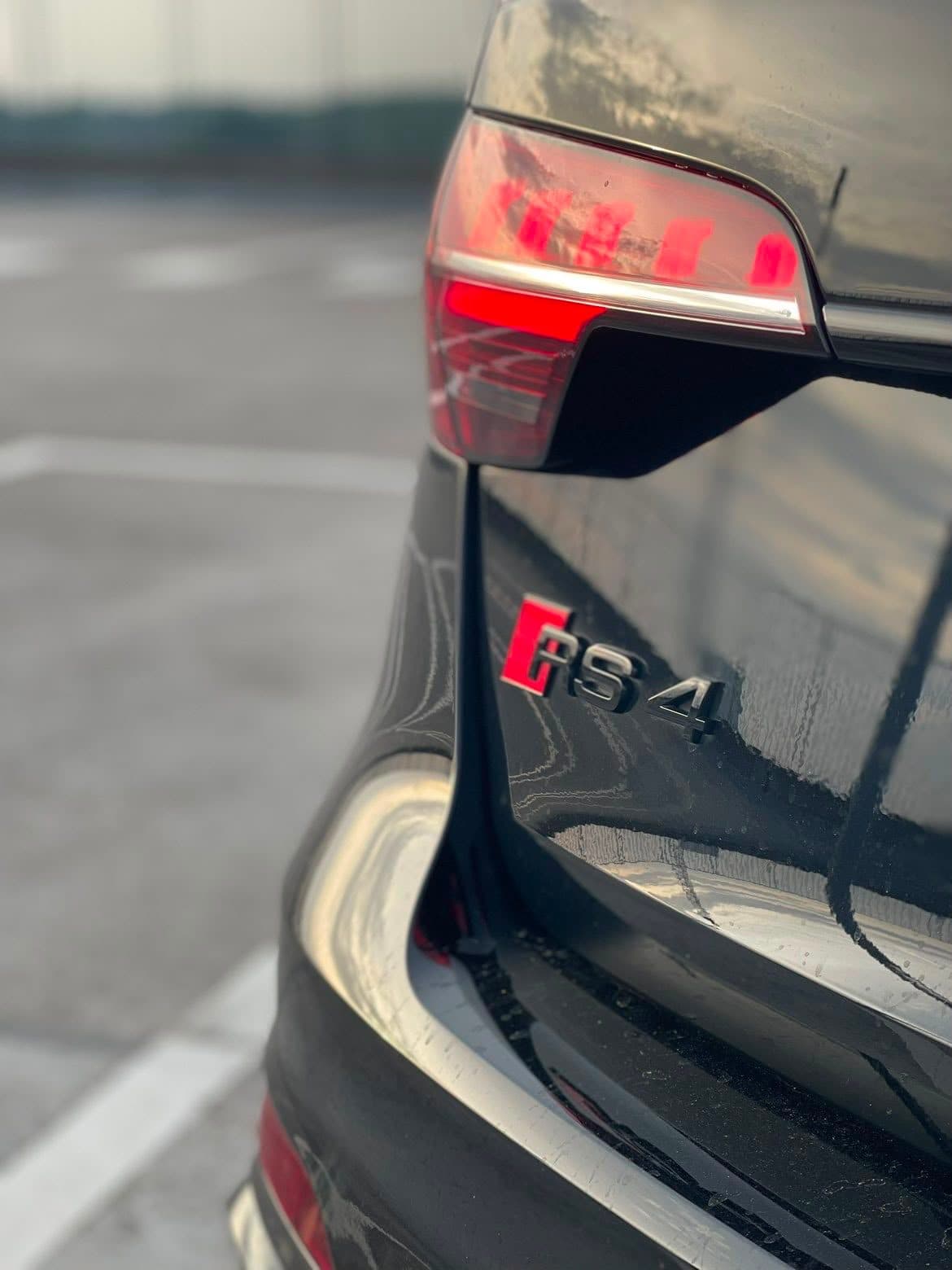 Audi RS4 Performance 7