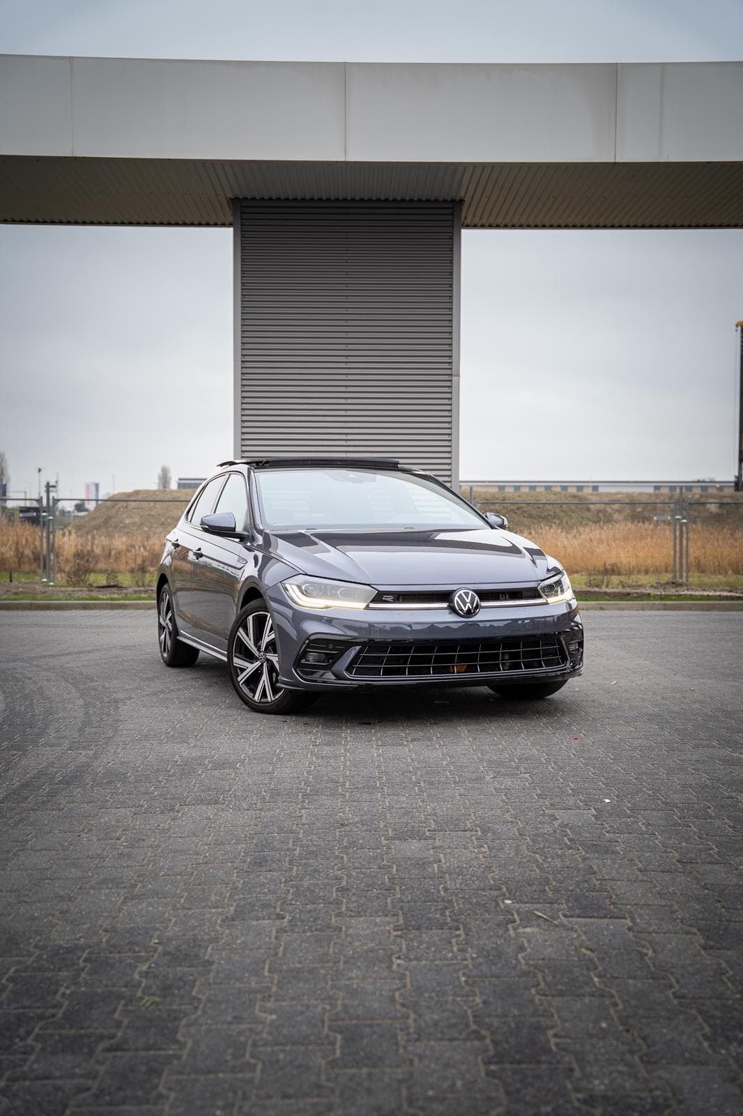 Volkswagen Polo R-Line huren Amsterdam — Carplug EU