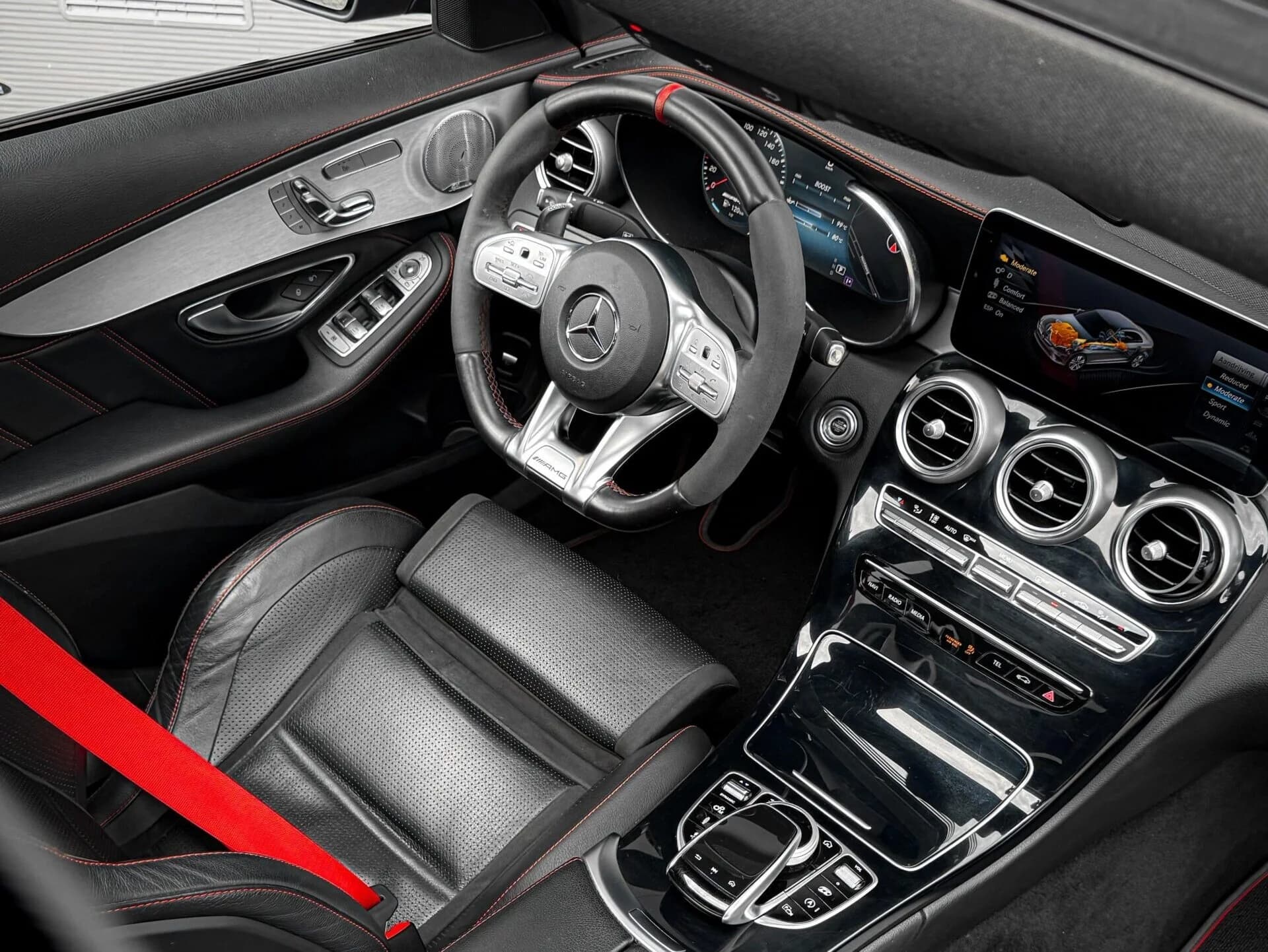 Mercedes-AMG C43 4