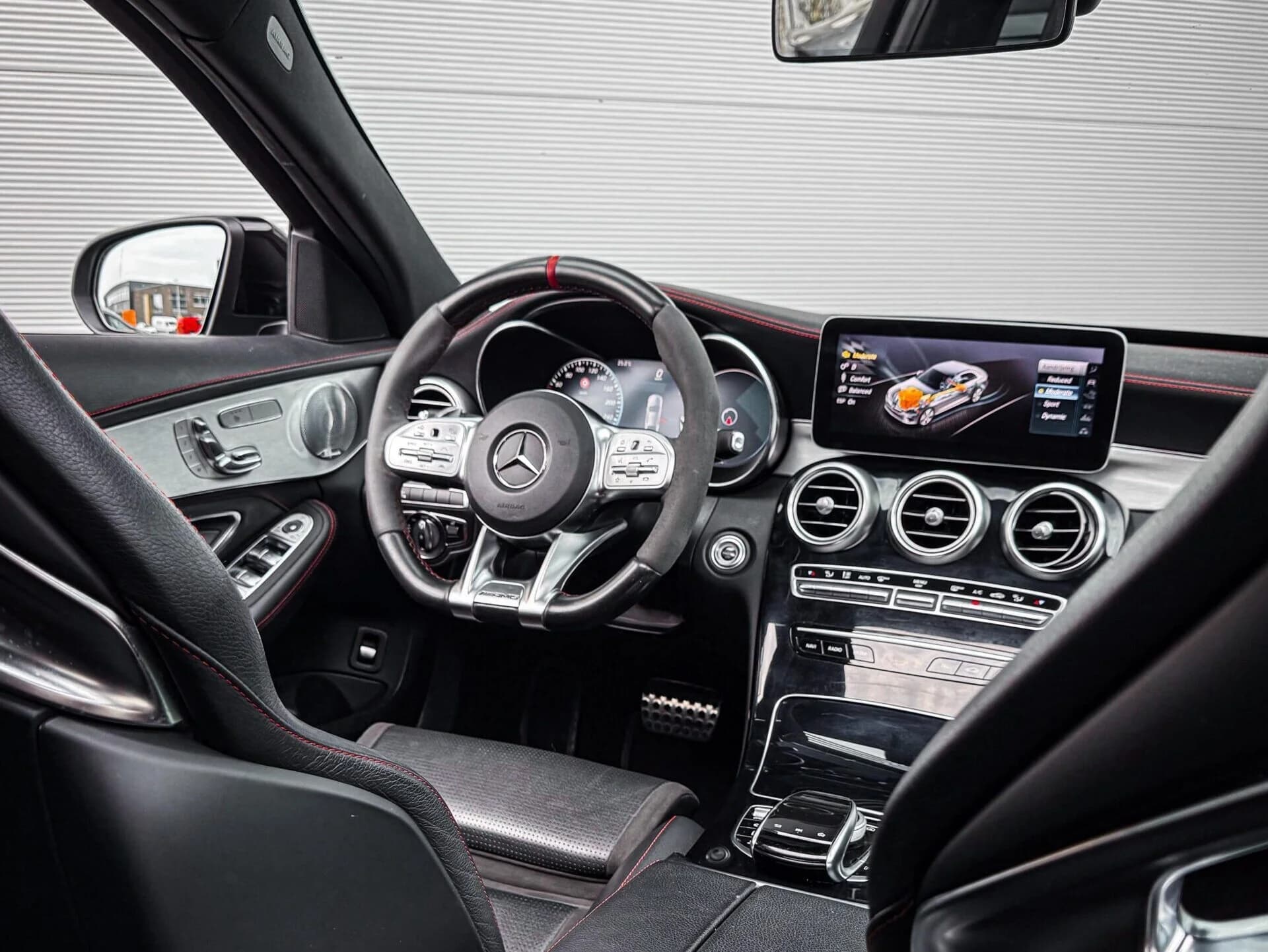 Mercedes-AMG C43 5