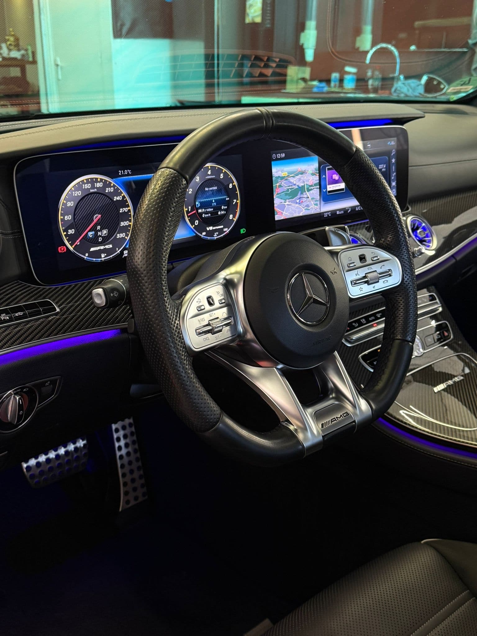 Mercedes-Benz E63s AMG 4
