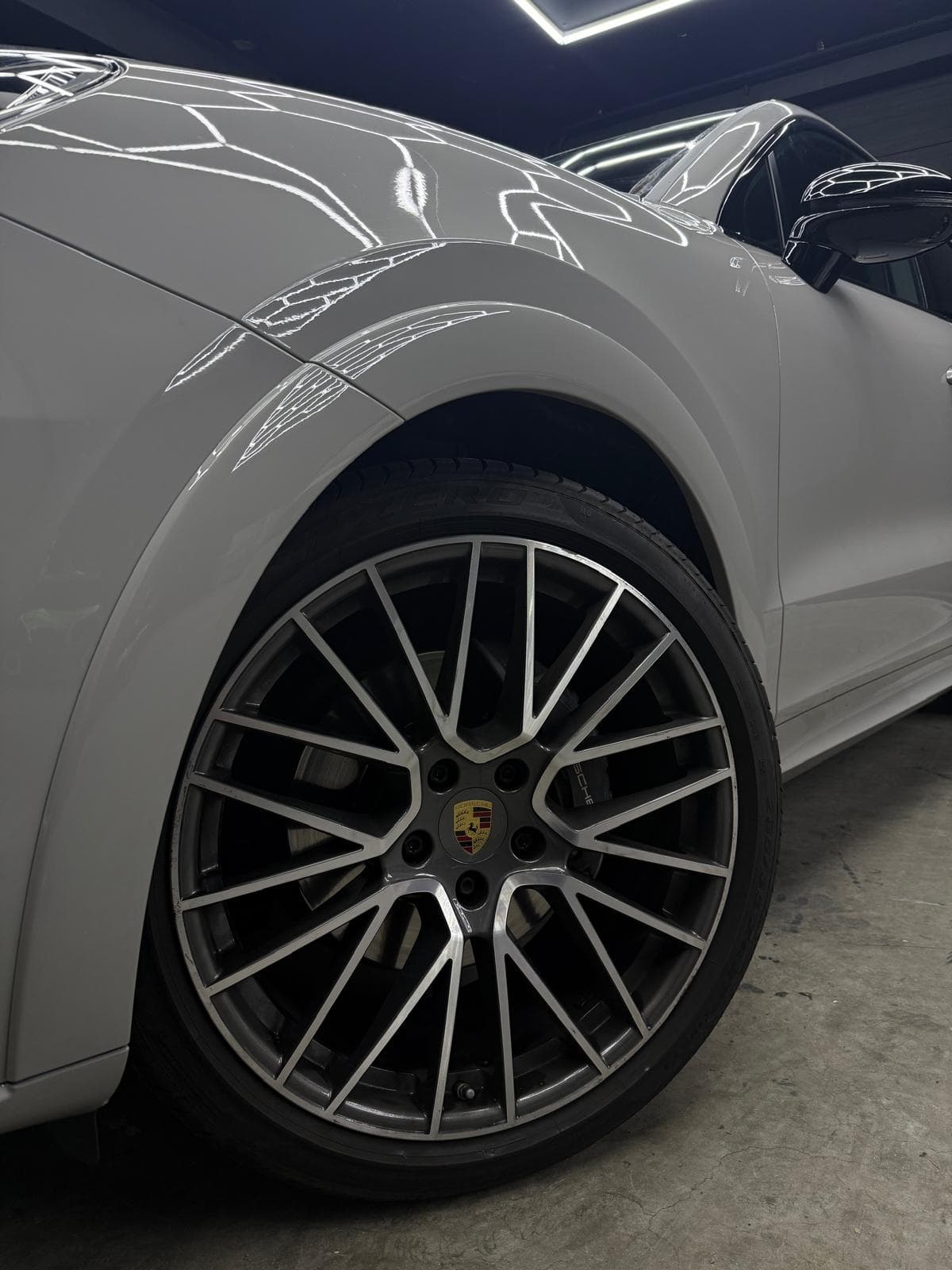 Porsche Cayenne 7