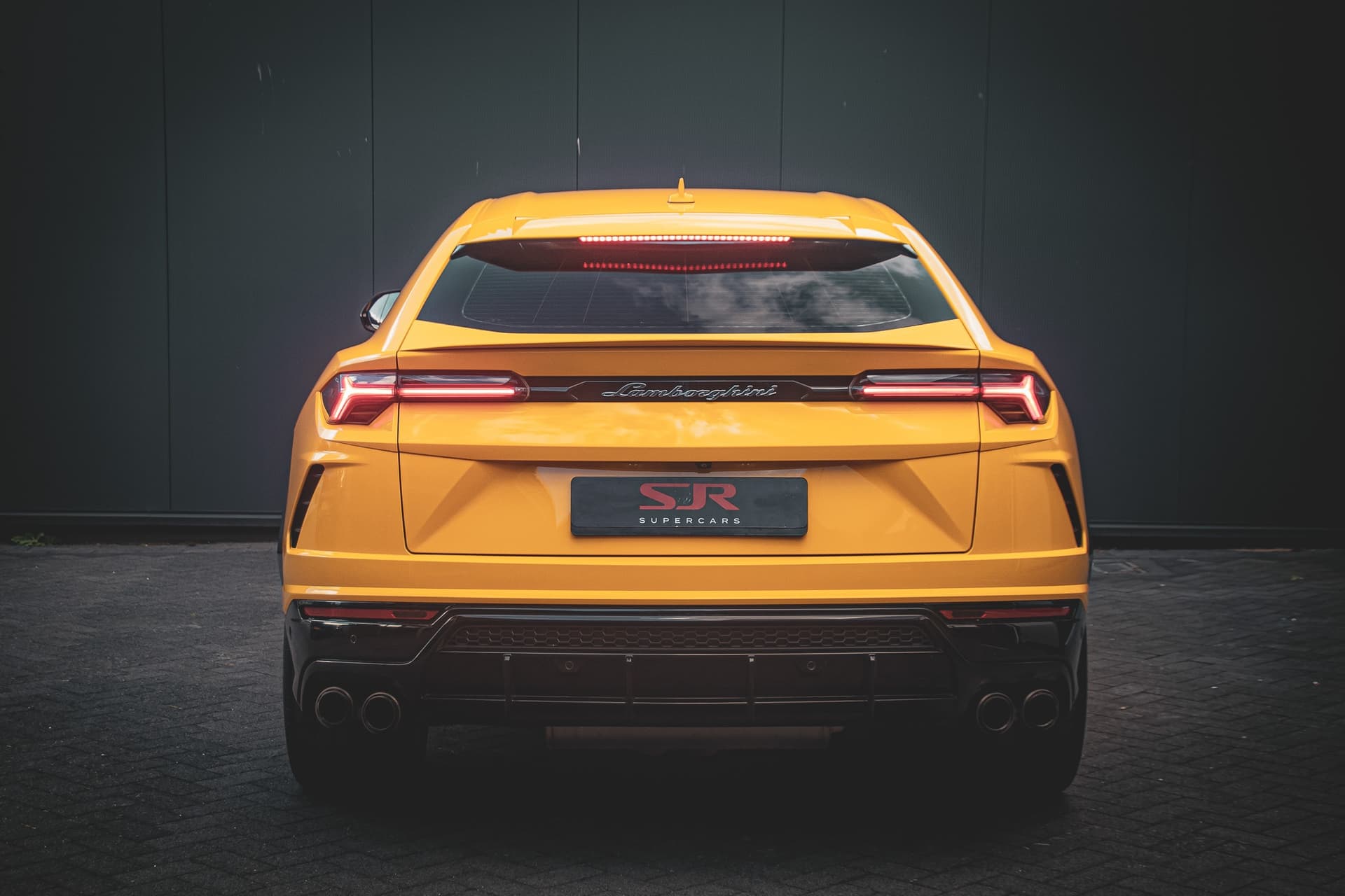 Lamborghini Urus 2