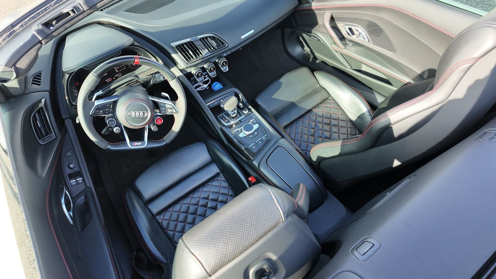 Audi R8 Spyder 7