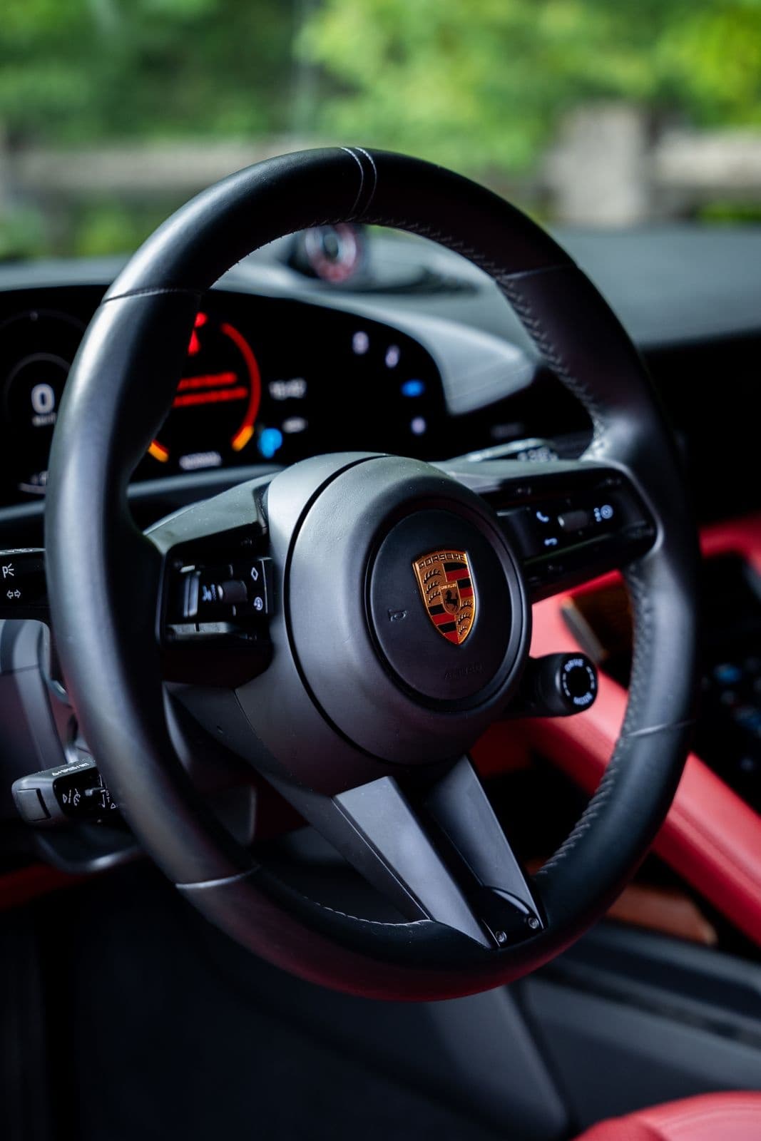 Porsche Taycan 5