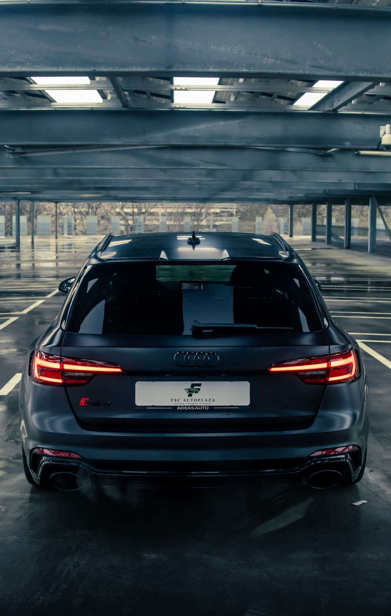 Audi RS4 2