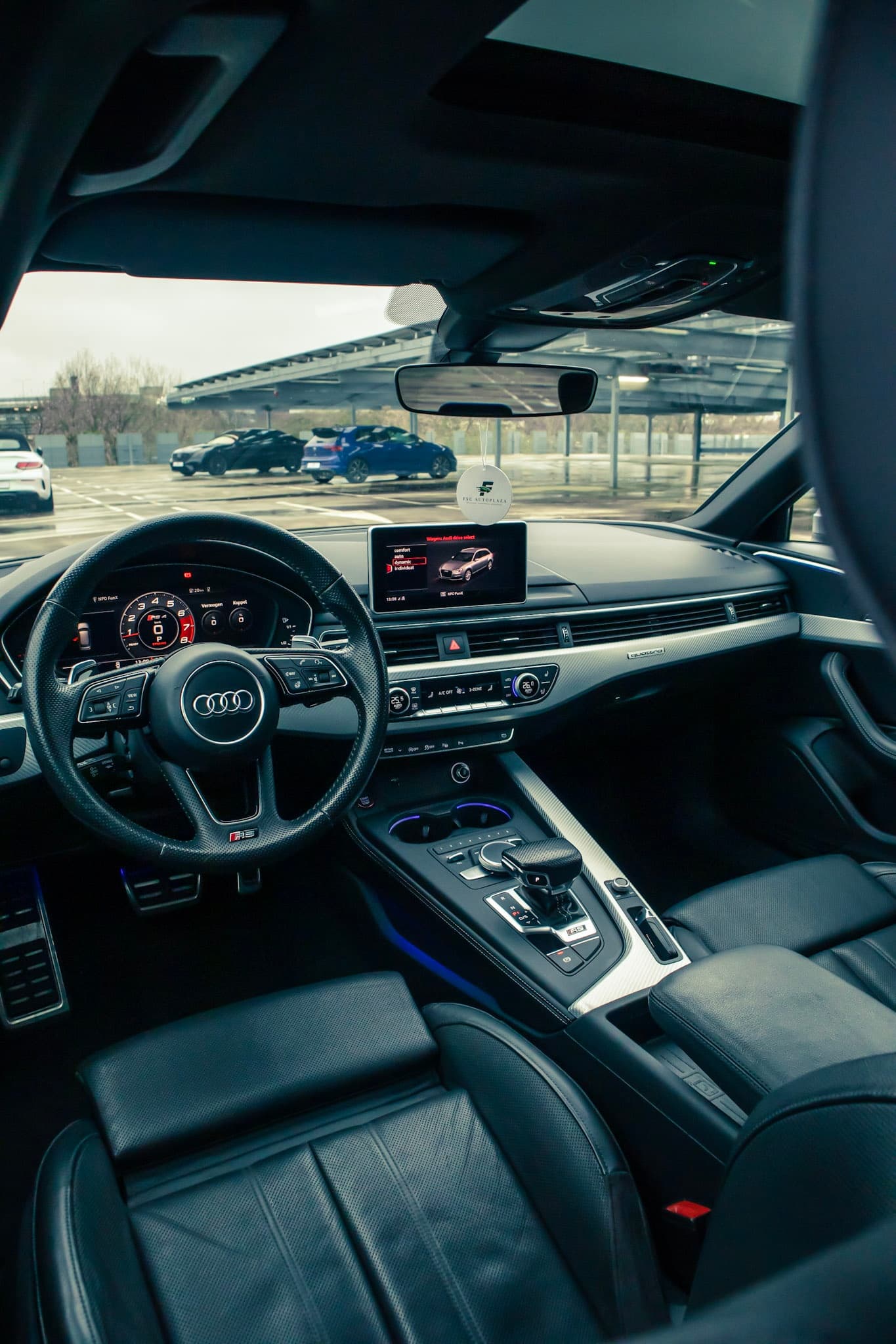 Audi RS4 3