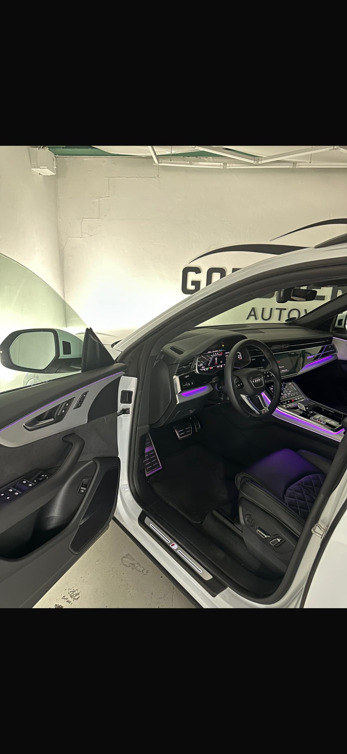 Audi SQ8 3