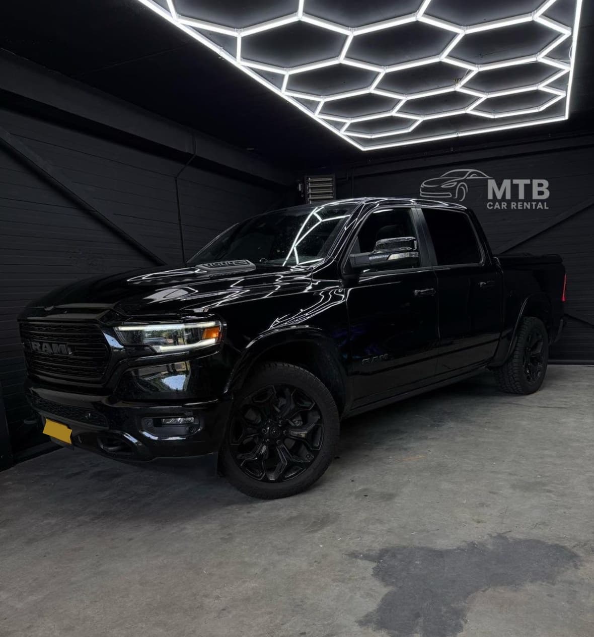 Dodge RAM huren Lelystad