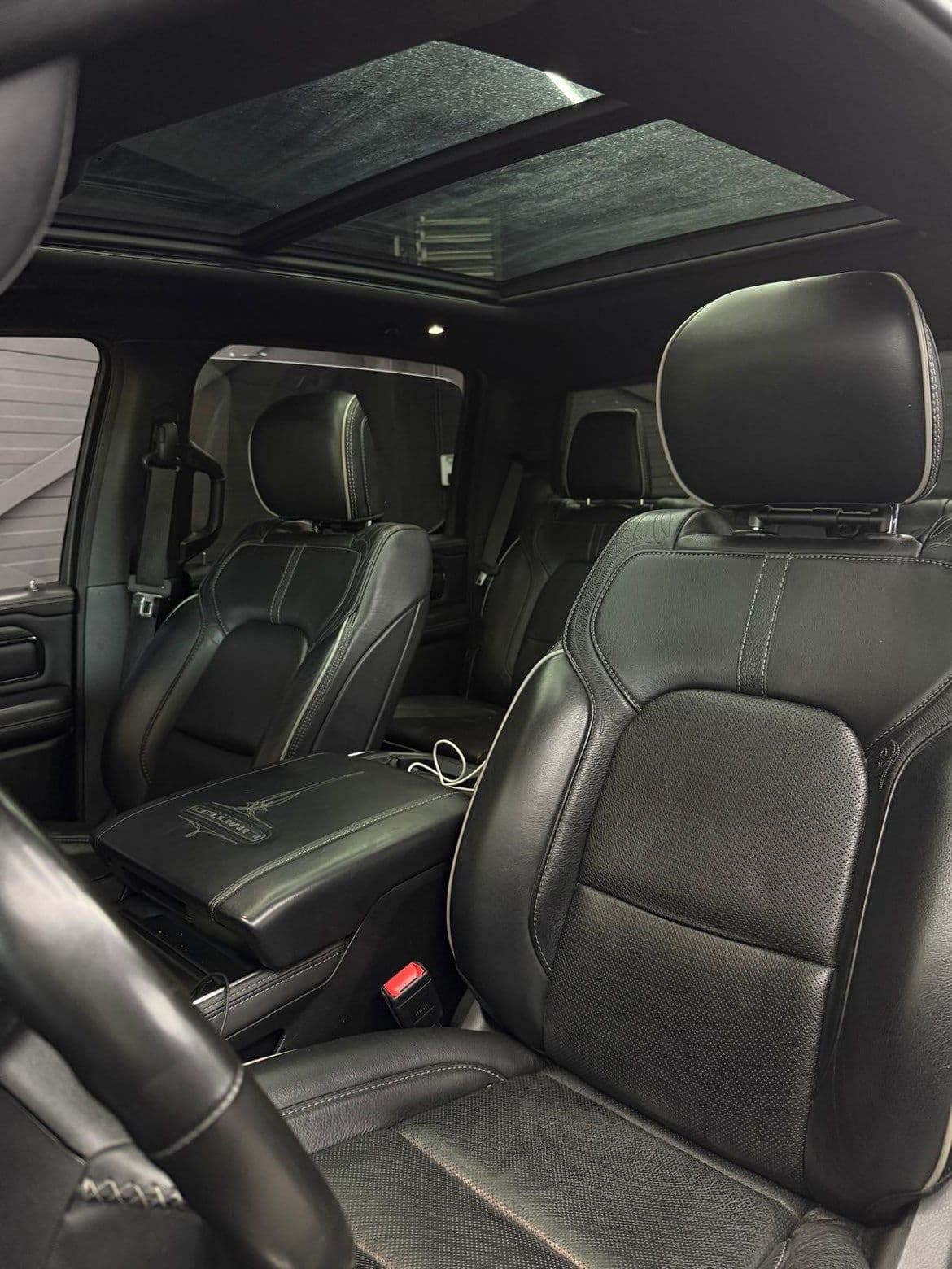 Dodge RAM 4