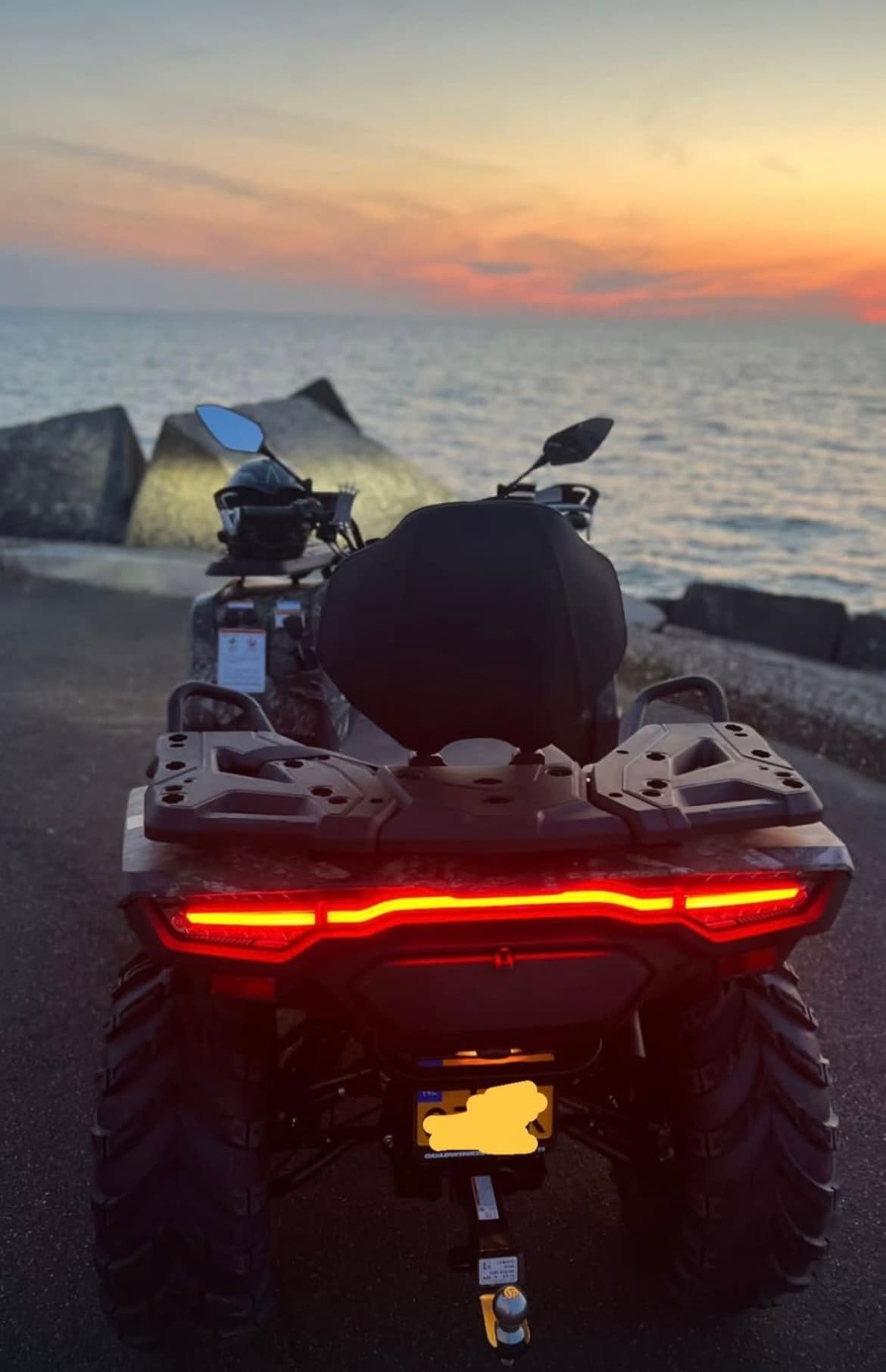 CFMOTO Quad 4