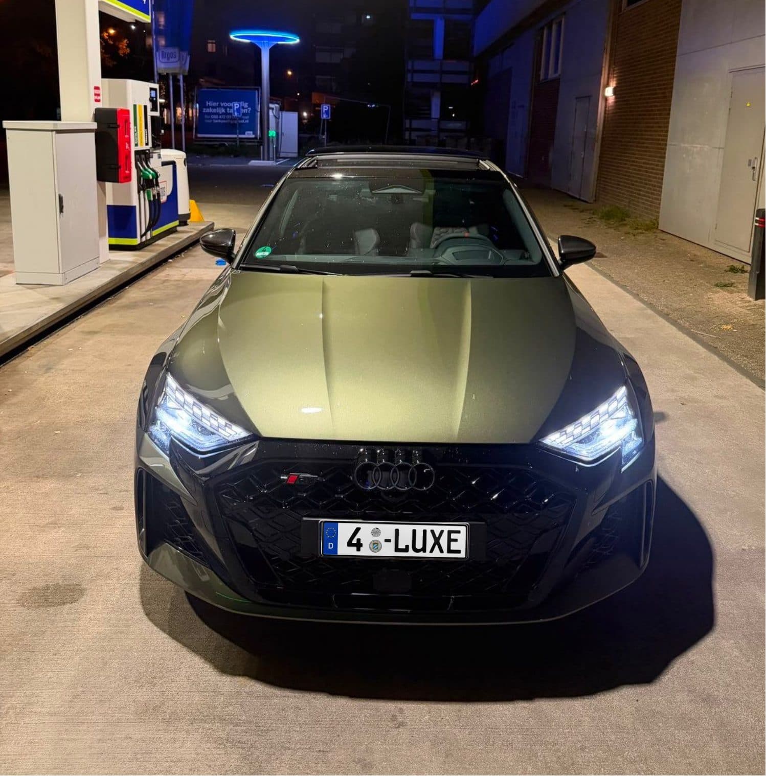 Audi RS3 Limousine huren Den Haag — 4LuxeVerhuur
