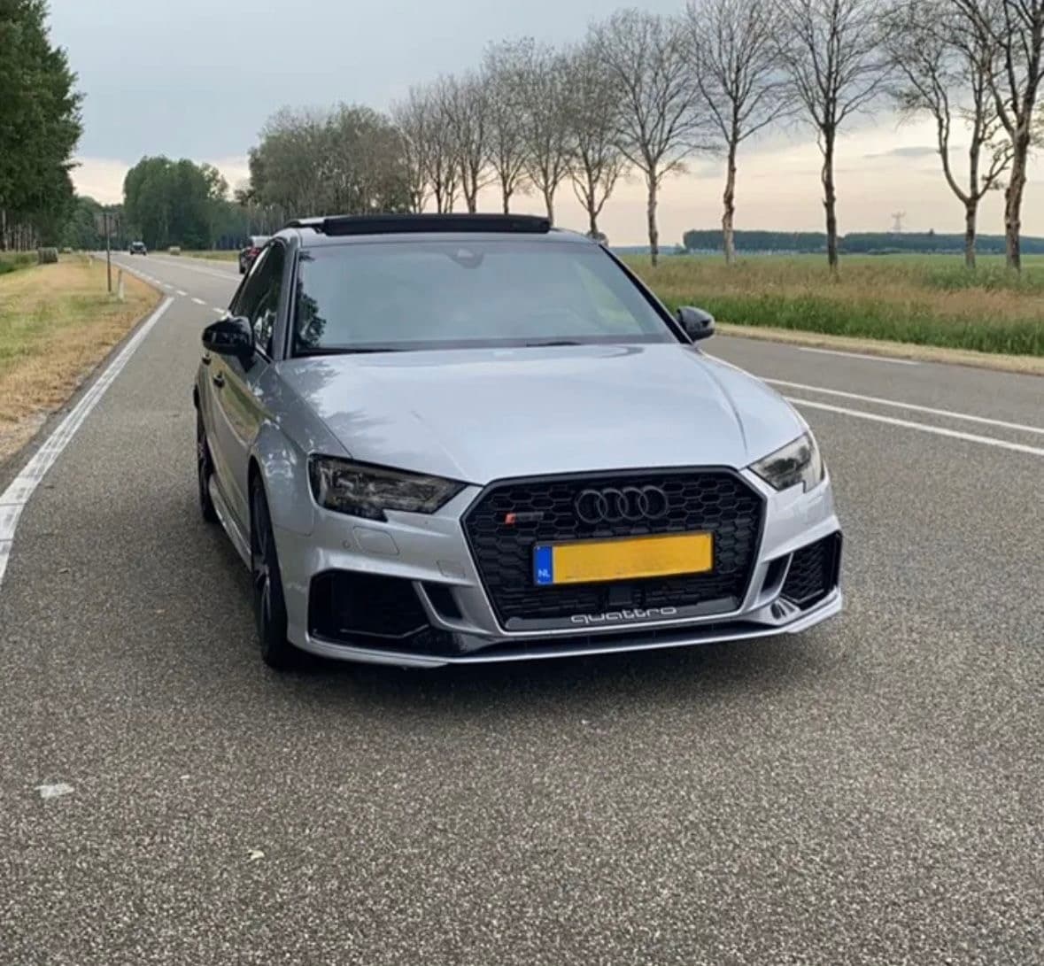 Audi RS3 Sedan huren Breda — Autoverhuur 72