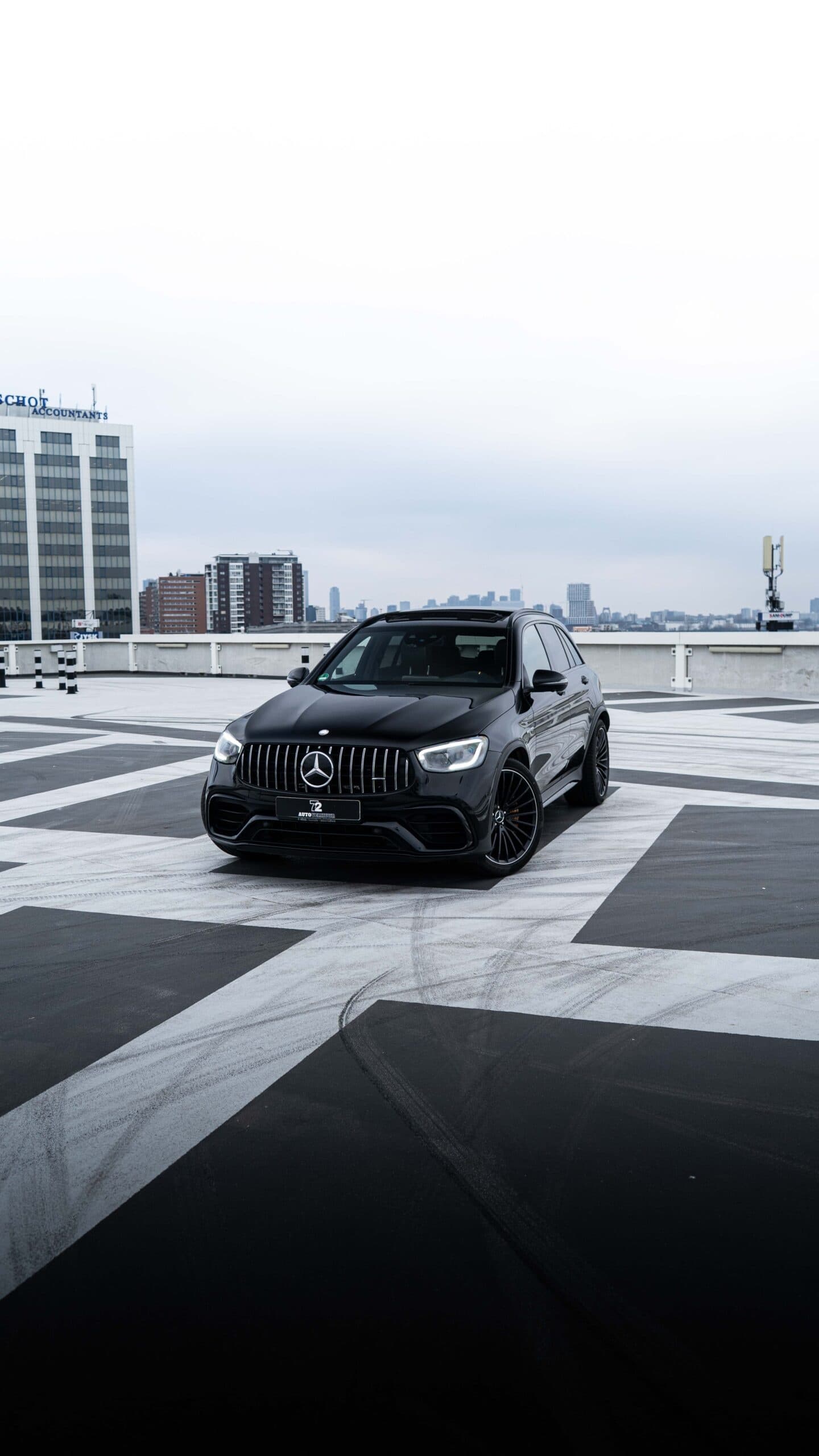 Mercedes-AMG GLC 63 S huren Rotterdam — Autoverhuur 72