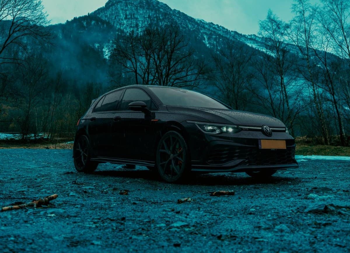 Volkswagen Golf 8 GTI Clubsport huren Den Haag — AlleKlasse Verhuur
