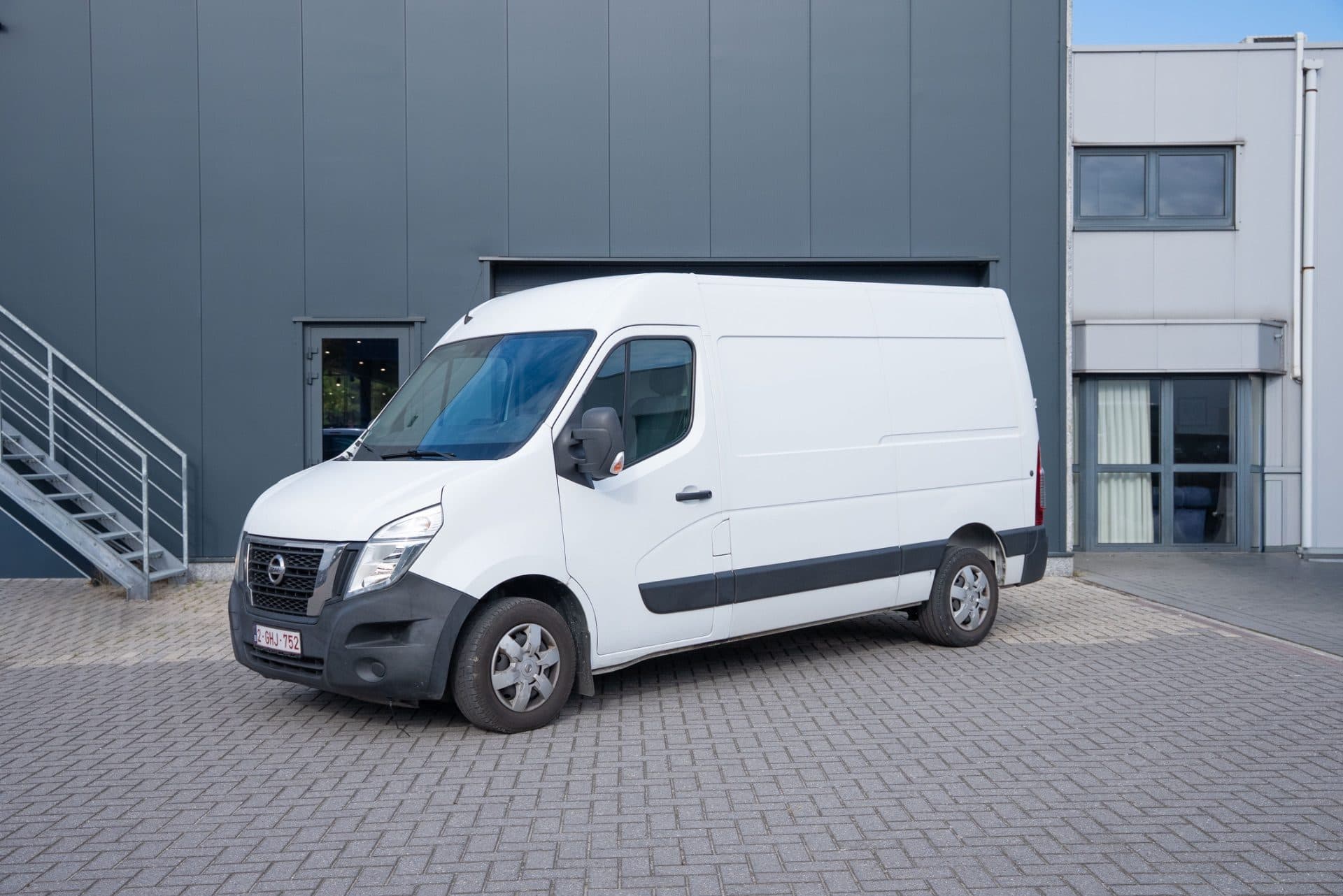 Nissan Interstar