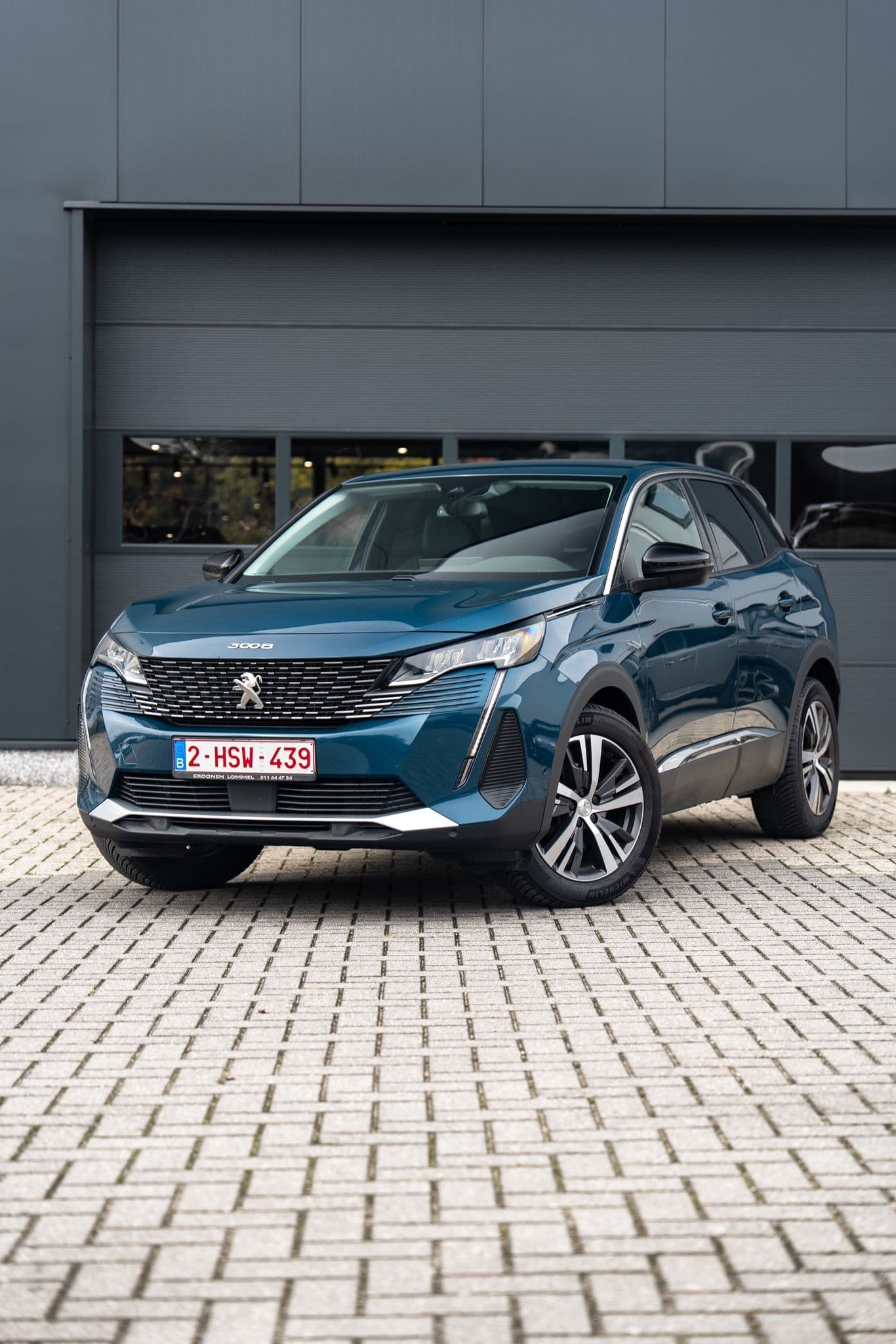 Peugeot 3008 huren Lommel — AVS Autoverhuur