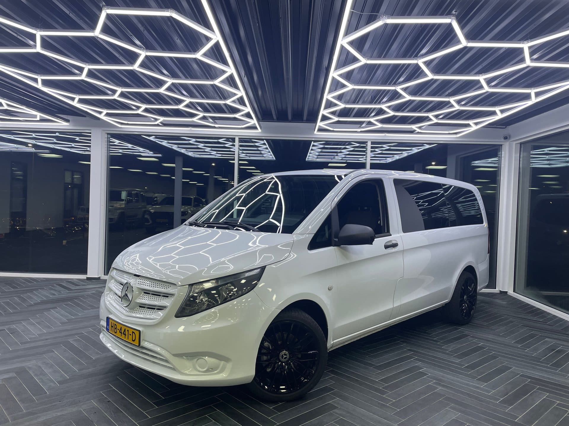 Mercedes-Benz Vito 9-persoons