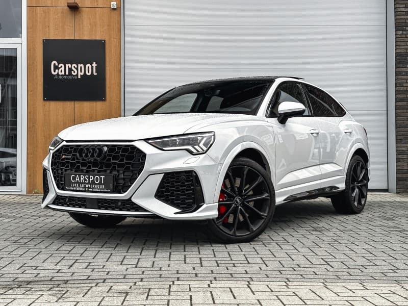 Audi RSQ3 Sportback huren Breda — Carspot Autoverhuur