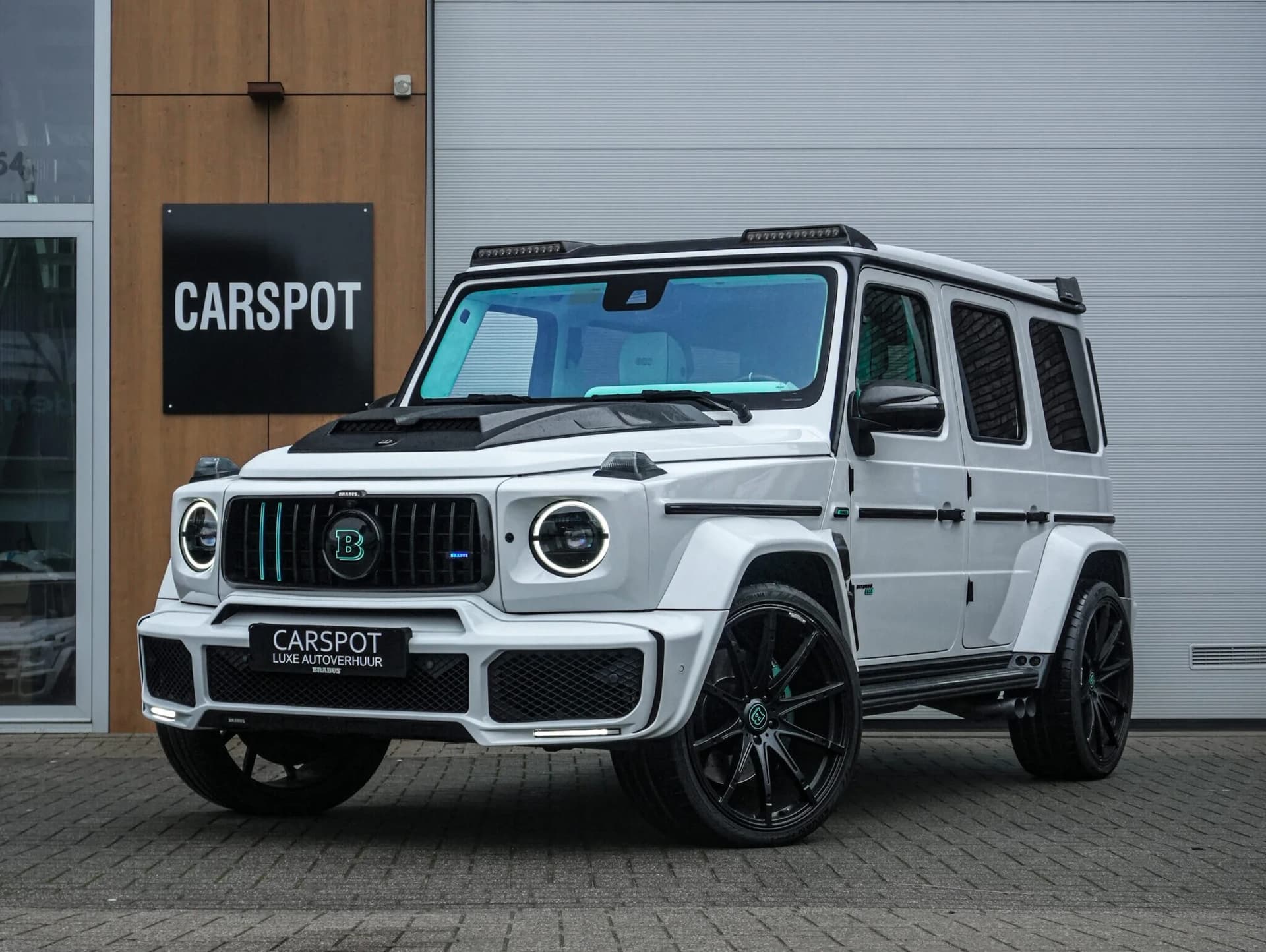 Mercedes-AMG G63 Brabus G800 huren Rotterdam — Carspot Autoverhuur