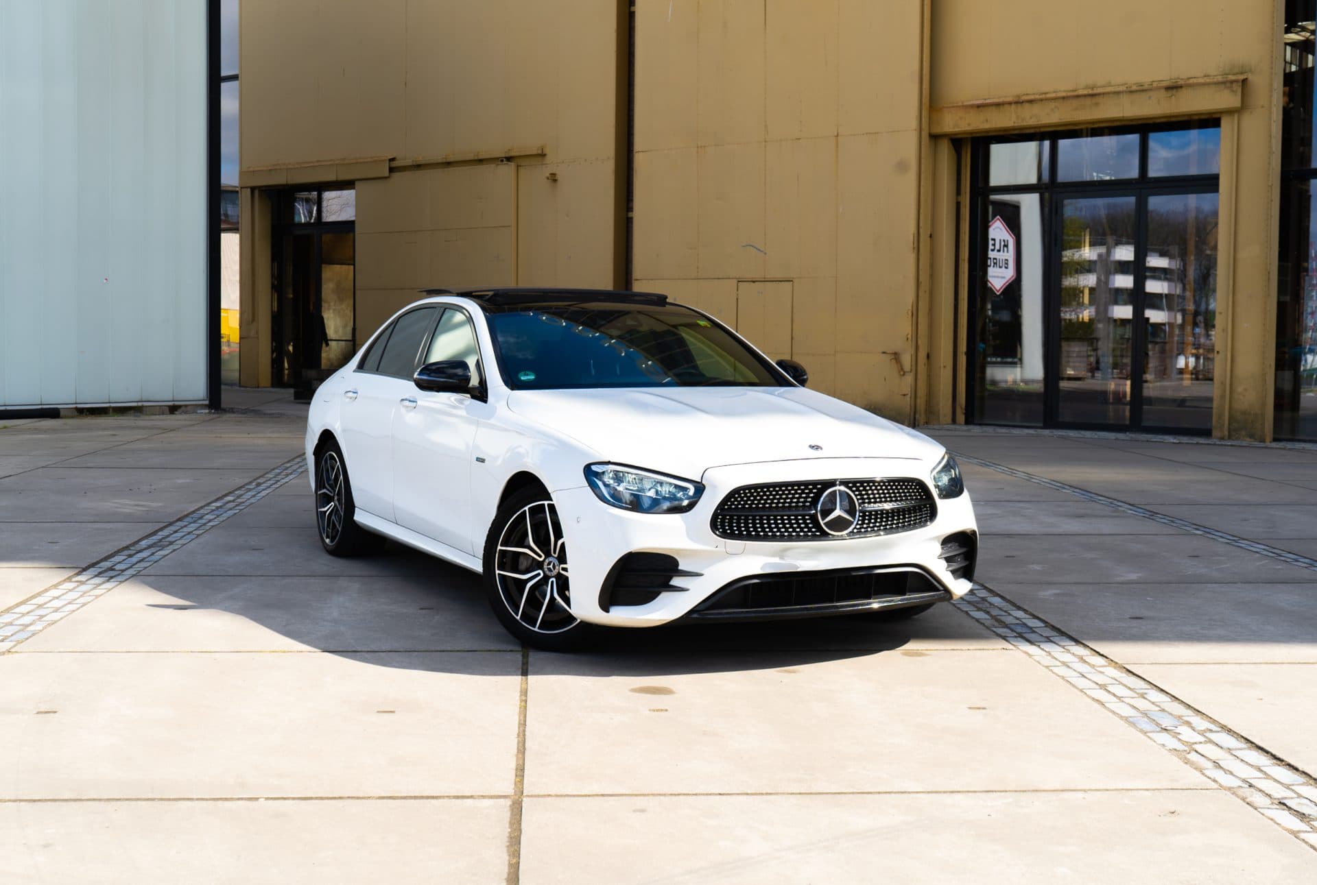 Mercedes-Benz E300