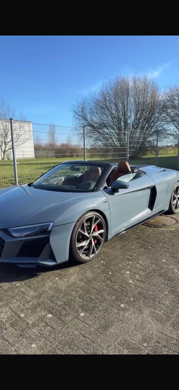 Audi R8 Spyder (570PK) huren Eindhoven — EK Autoverhuur