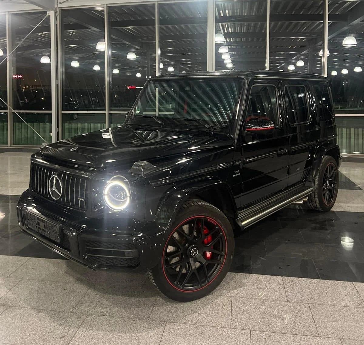 Mercedes-Benz G63 AMG