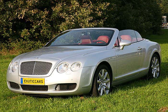 Bentley Continental GTC huren Arnhem — Exotic Cars