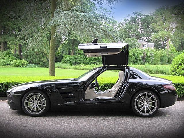 Mercedes-Benz SLS 63 AMG