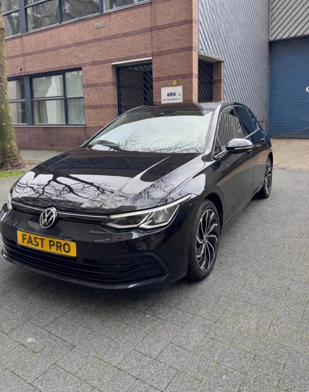 Volkswagen Golf 8 eTSI