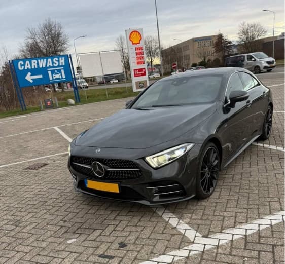 Mercedes-Benz CLS450 huren Eindhoven — Fast Rental