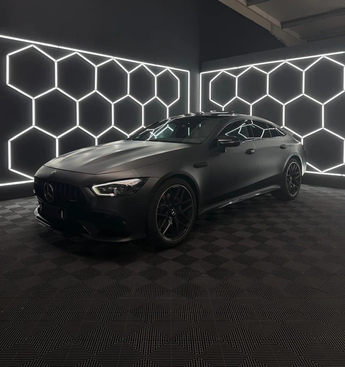 Mercedes-Benz GT53 AMG