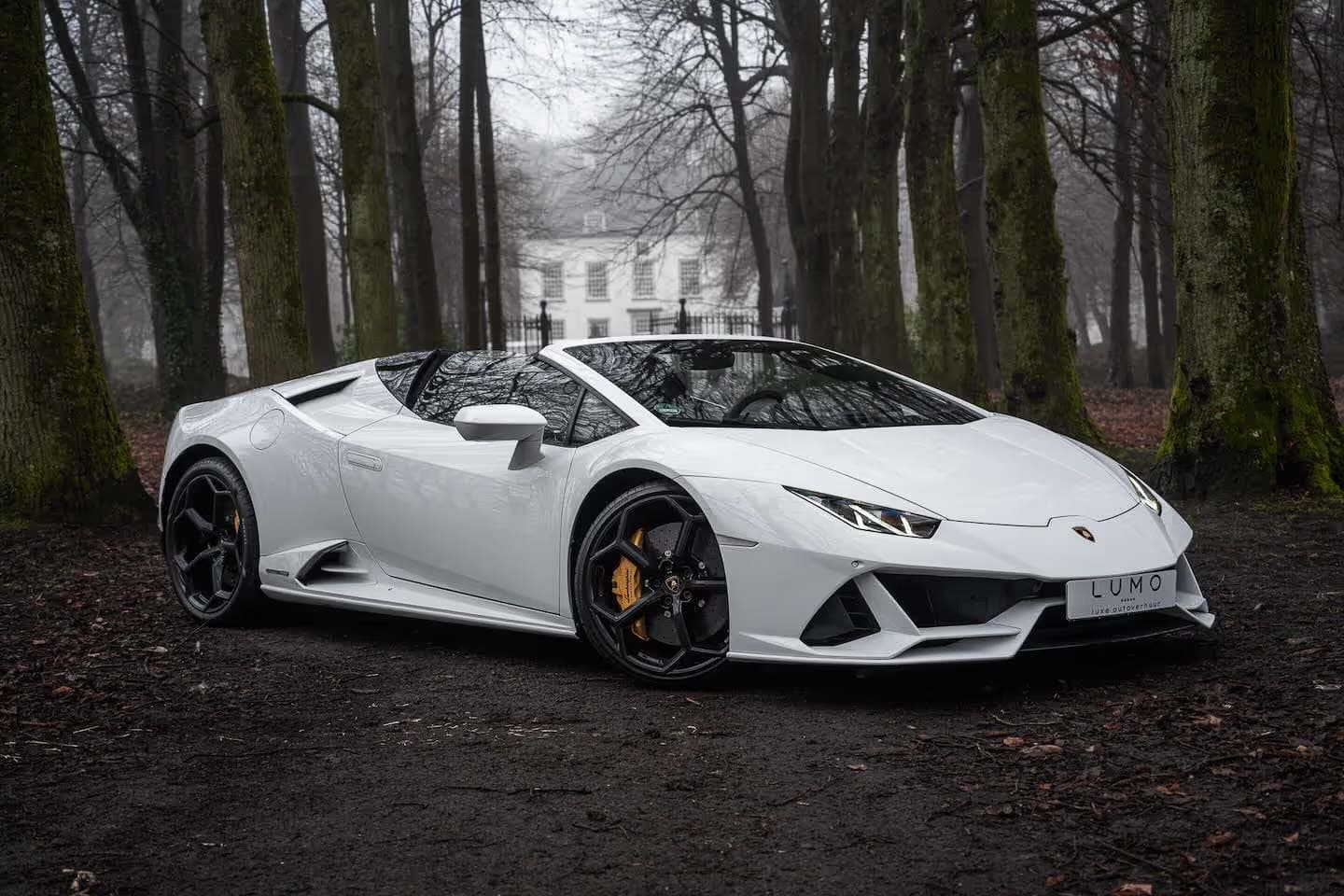 Lamborghini Huracán EVO Spyder huren Rotterdam — Lumoluxeautoverhuur