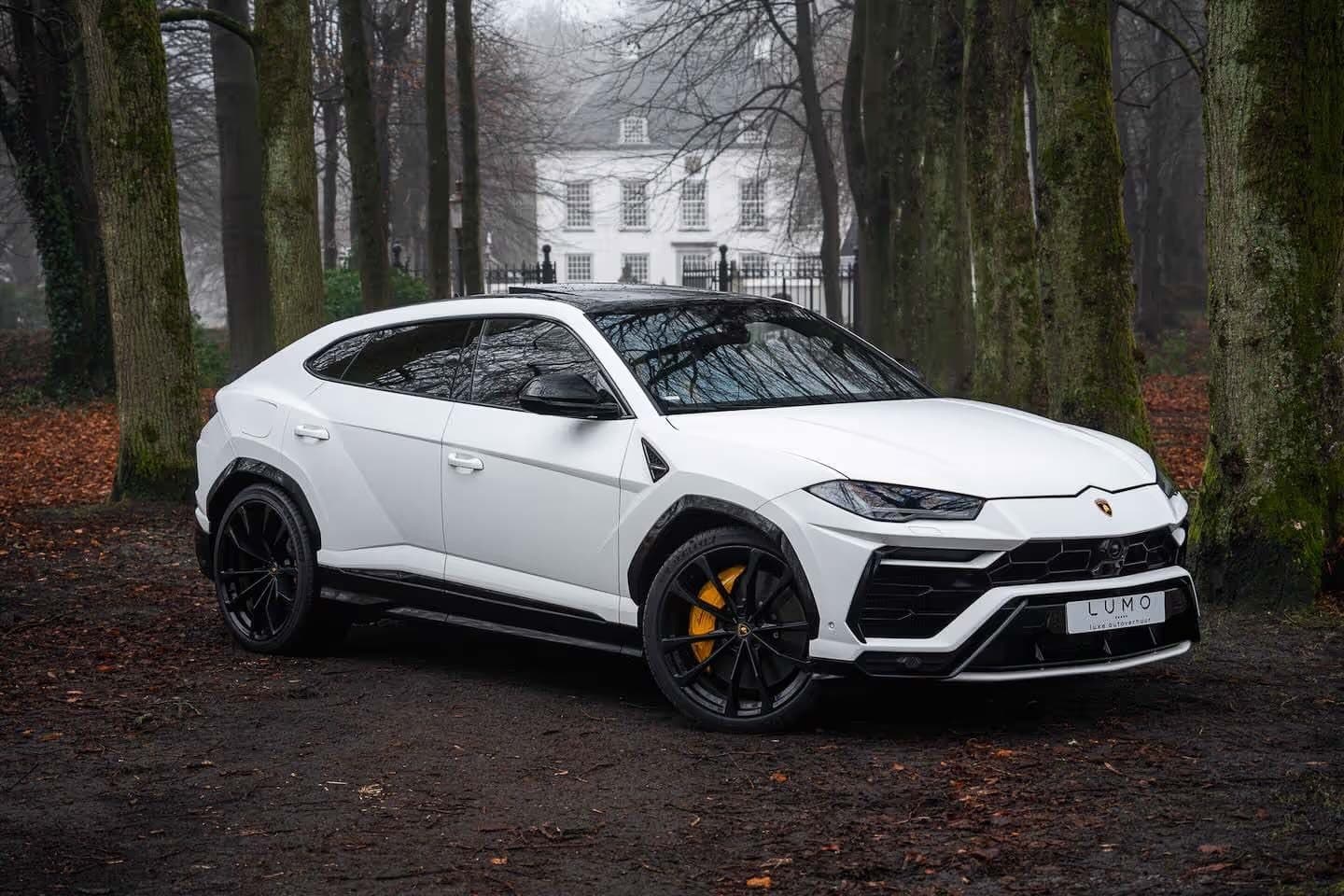 Lamborghini Urus Pearl Capsule Edition