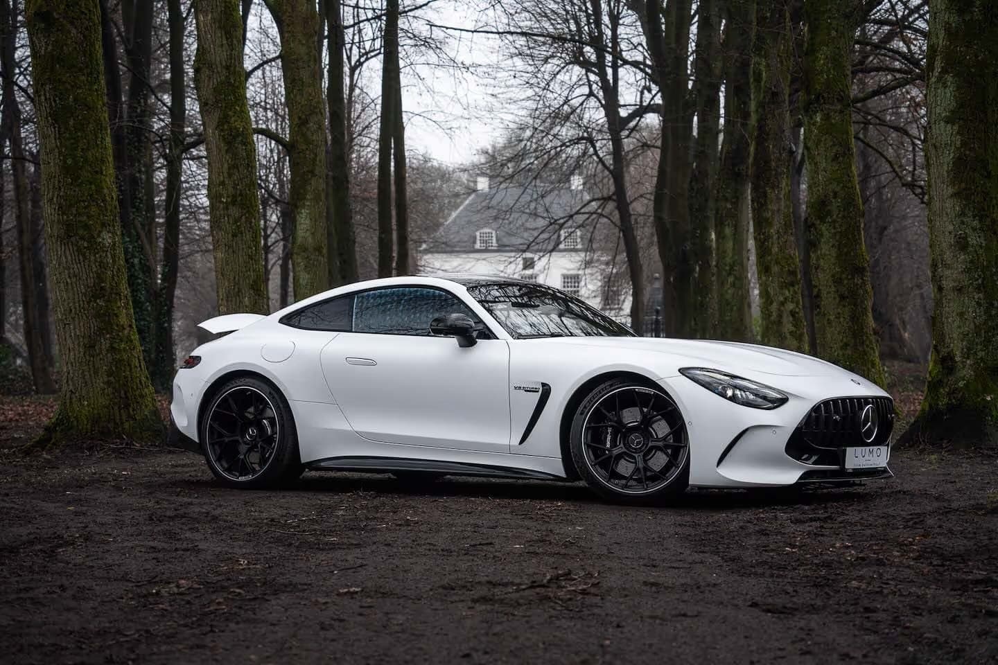 Mercedes-AMG GT63 huren Breda — Lumoluxeautoverhuur