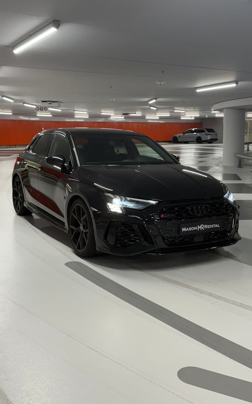 Audi RS3 Sportback huren Rotterdam — Mason Rental