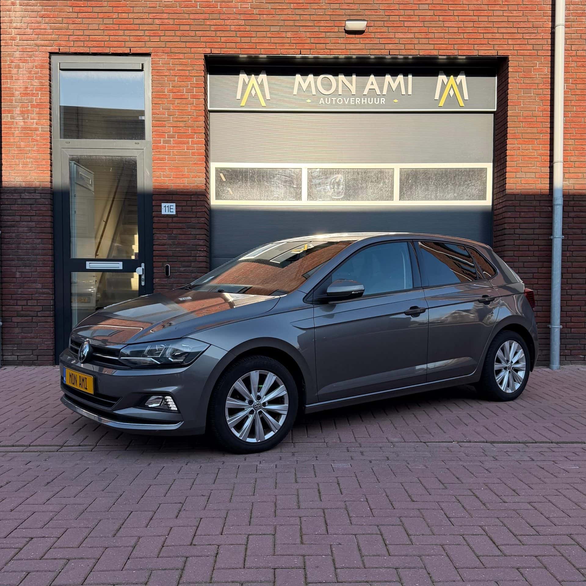 Volkswagen Polo huren Gouda — Mon Ami Autoverhuur