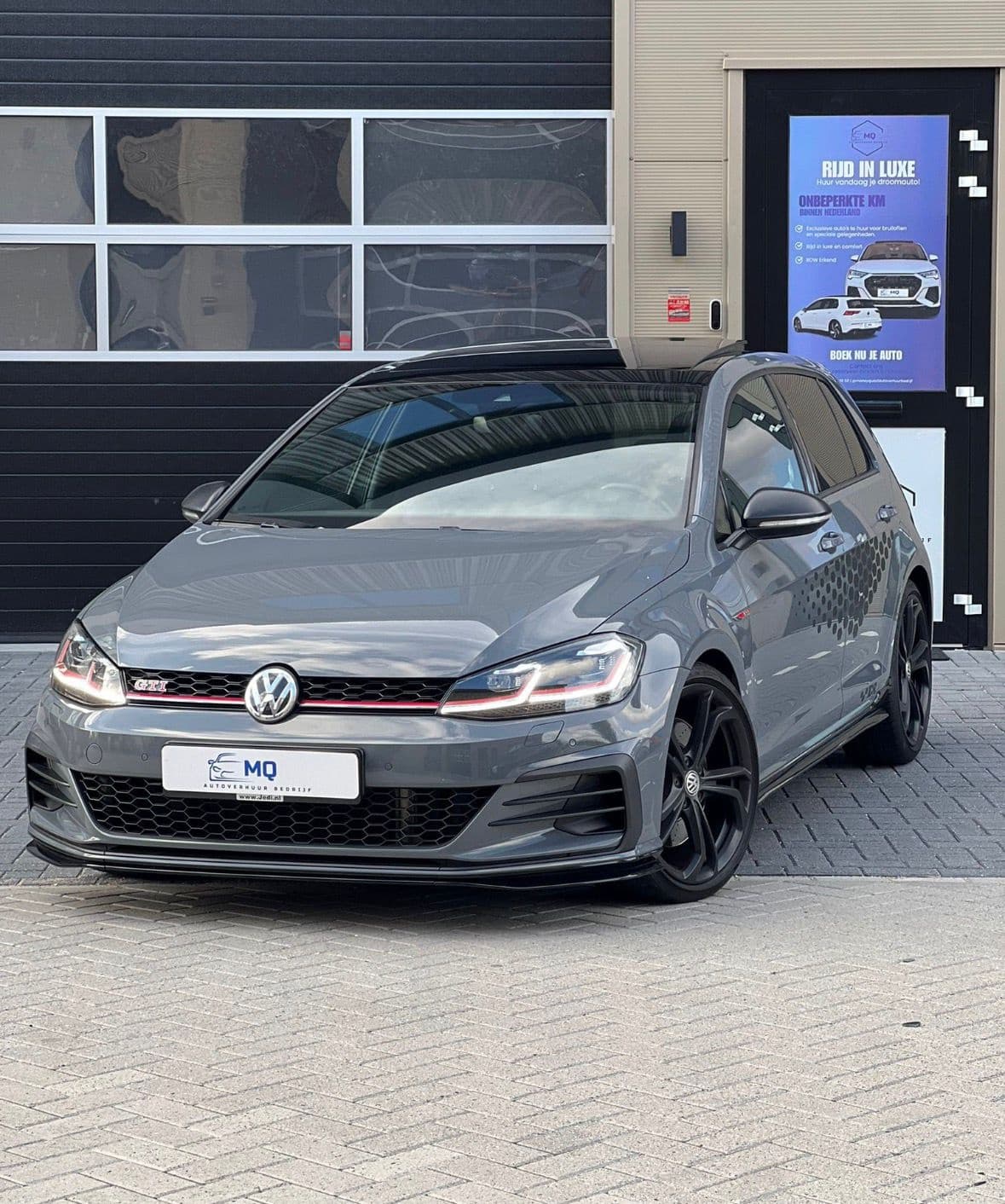 Volkswagen Golf 7.5 GTI TCR huren Rotterdam — Money Quest Autoverhuurbedrijf