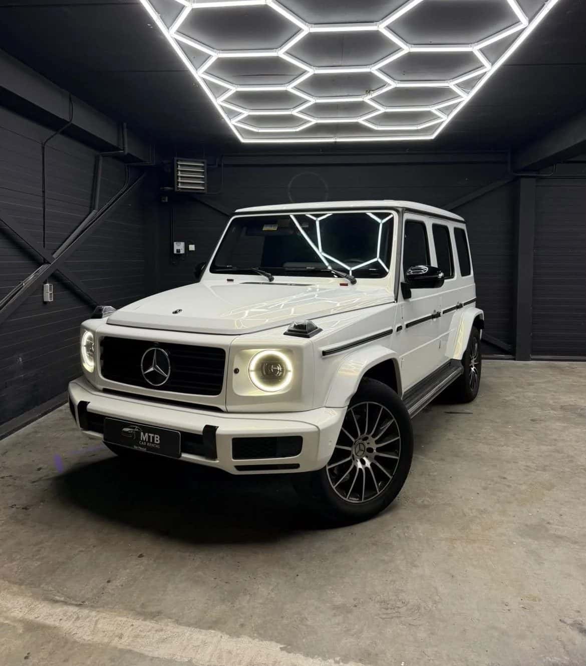 Mercedes-Benz G500 huren Lelystad