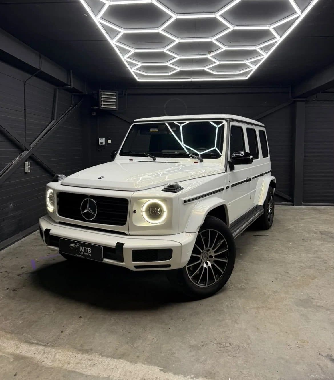 Mercedes-Benz G500
