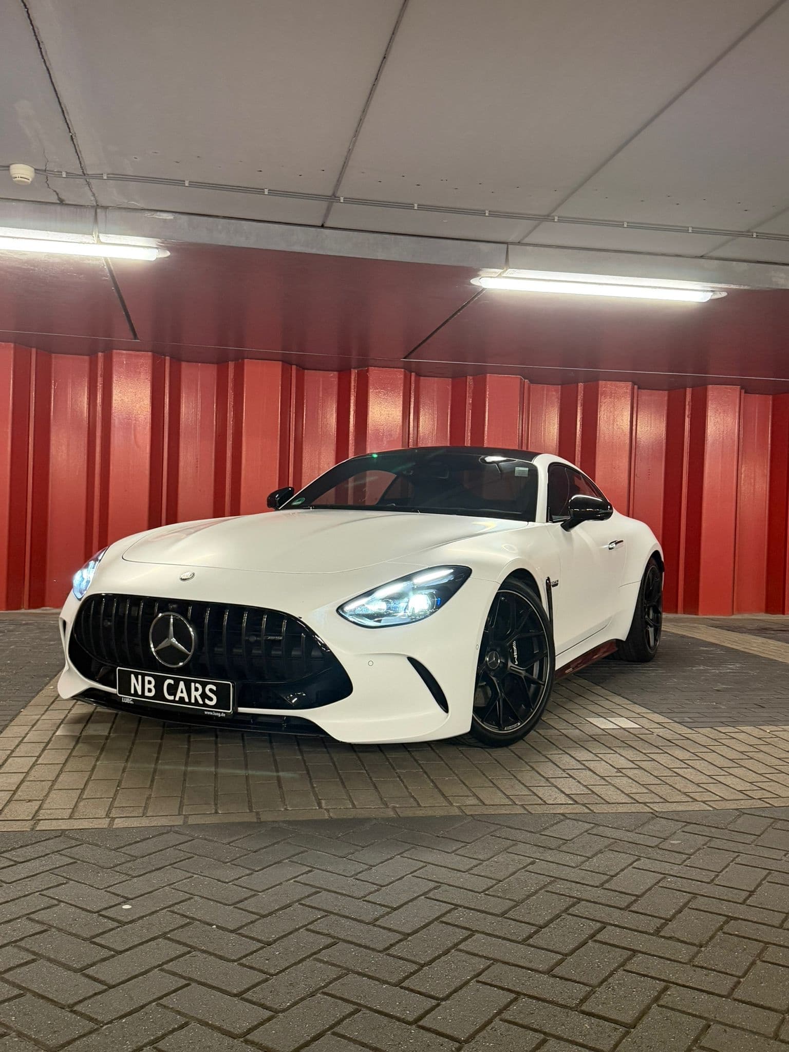 Mercedes-Benz GT63s F1 Edition (2026) huren Oosterhout — NB Cars Rent