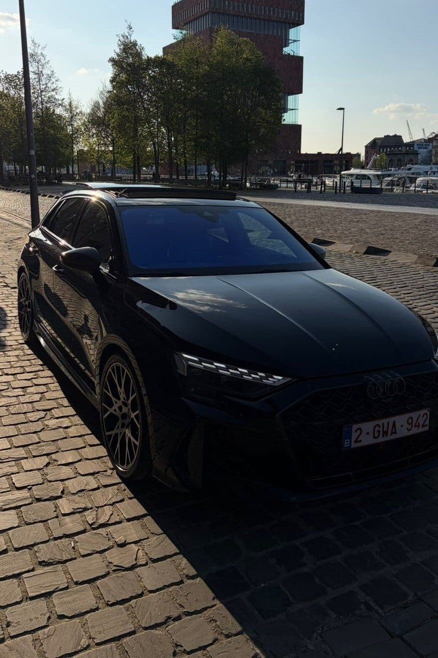 Audi RS3 Performance (2025) huren Antwerpen — Quattro Rentals