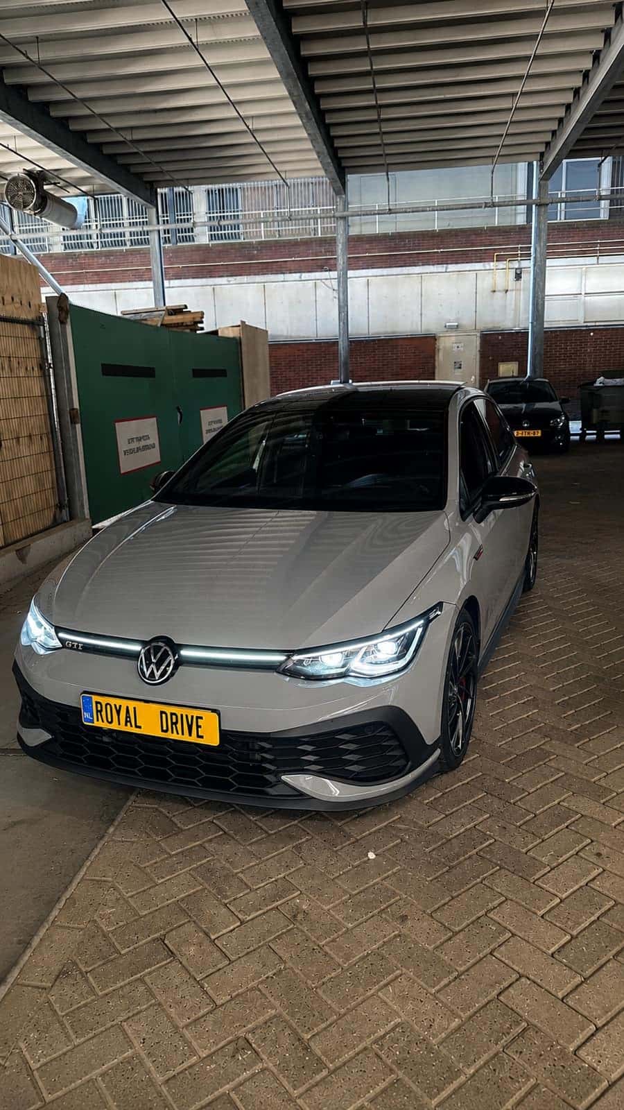 Volkswagen Golf 8 GTI Clubsport huren Den Haag — Royal Drive