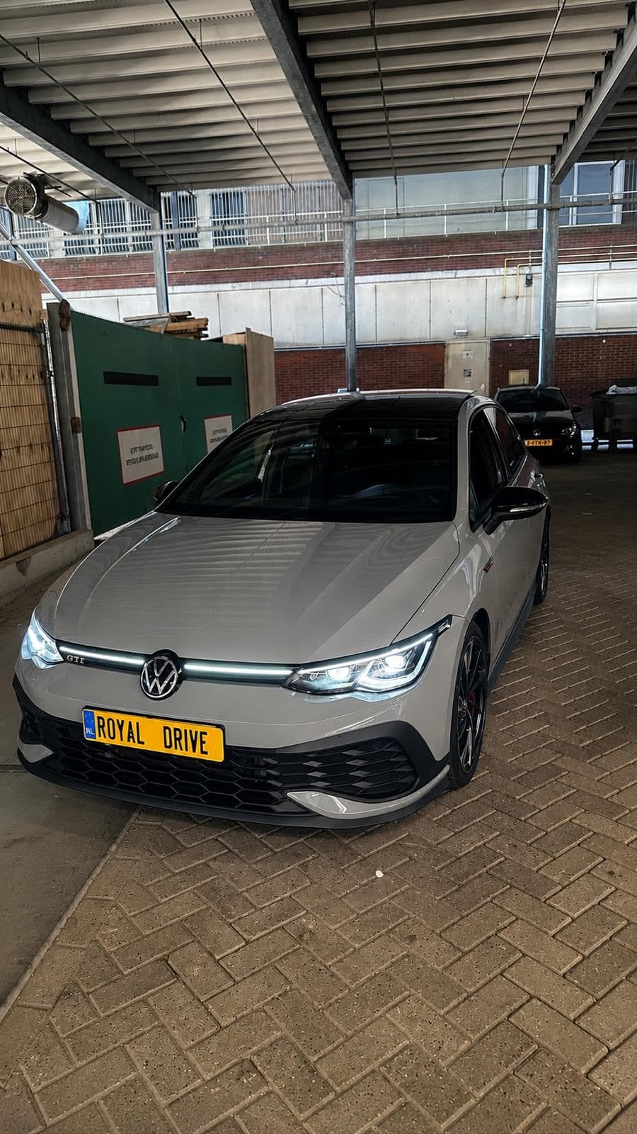 Volkswagen Golf 8 GTI Clubsport huren Den Haag — Royal Drive