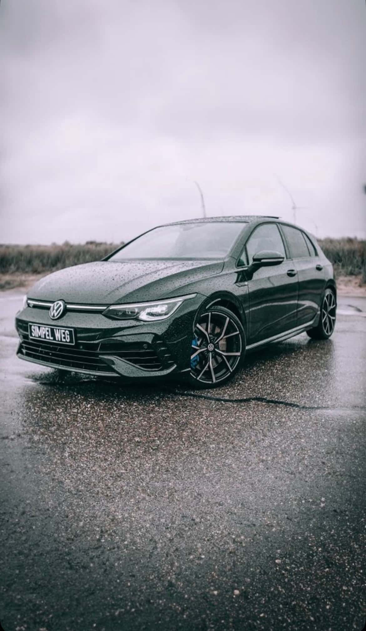 Volkswagen Golf 8 R huren Den Haag — Simpel Weg