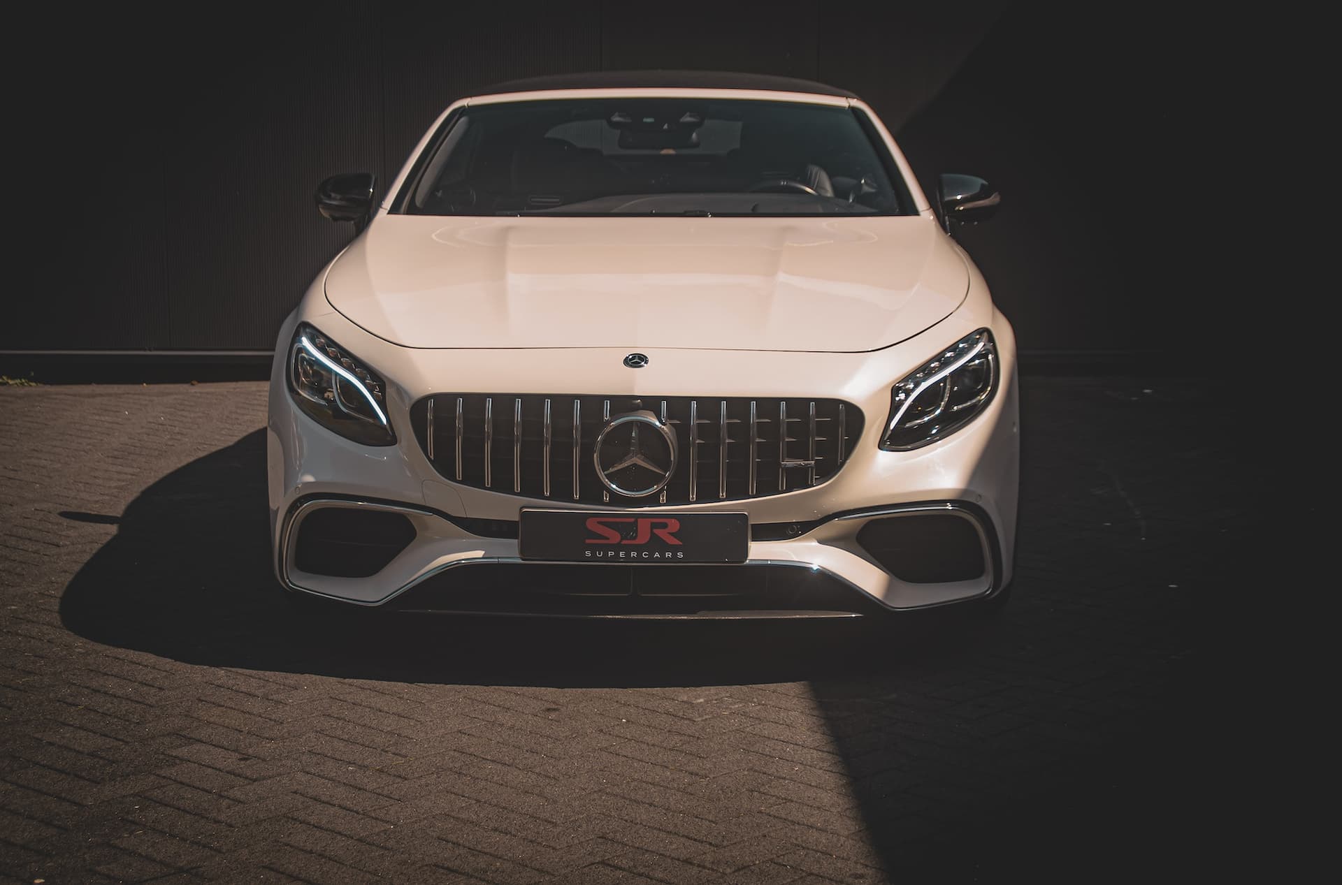 Mercedes-Benz S63 AMG Cabrio huren Den Bosch — SJR Supercars