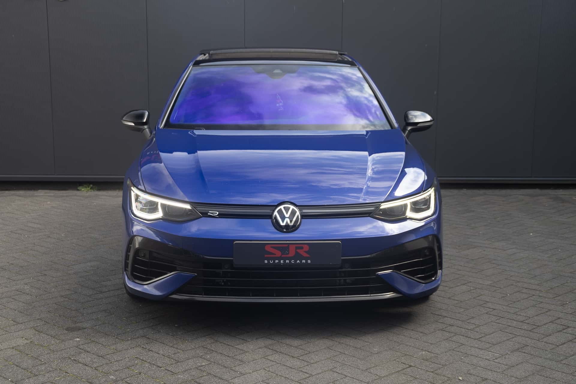 Volkswagen Golf 8R Performance huren Den Bosch — SJR Supercars
